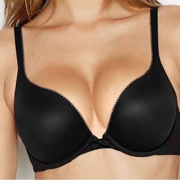 Body by Victoria Push-up Plunge Bra - Picture 2 of 5